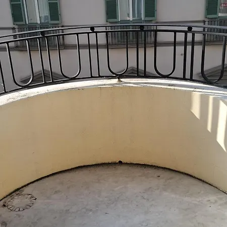 Toledo Comfort In نابولي